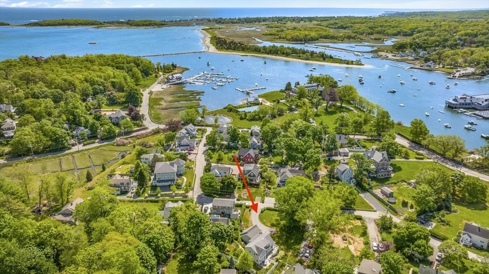 Unit for sale at 36 Stockbridge St, Cohasset, MA 02025