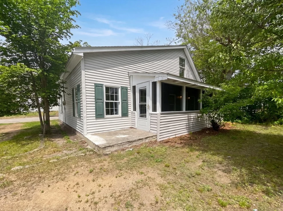 Unit for sale at 361 Tremont St, Taunton, MA 02780