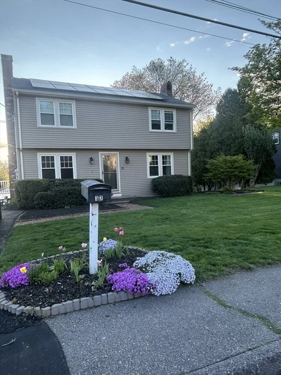 Unit for sale at 17 Bandy Ln, Milford, MA 01757