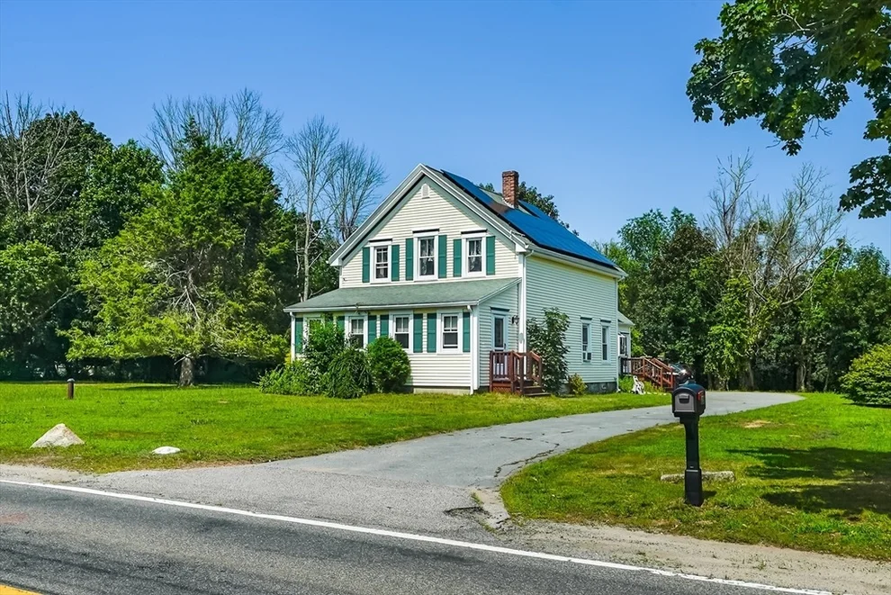 Unit for sale at 1236 Main St., Acushnet, MA 02743