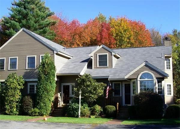 Unit for sale at 7 Turnbridge Lane, Hopkinton, MA 01748