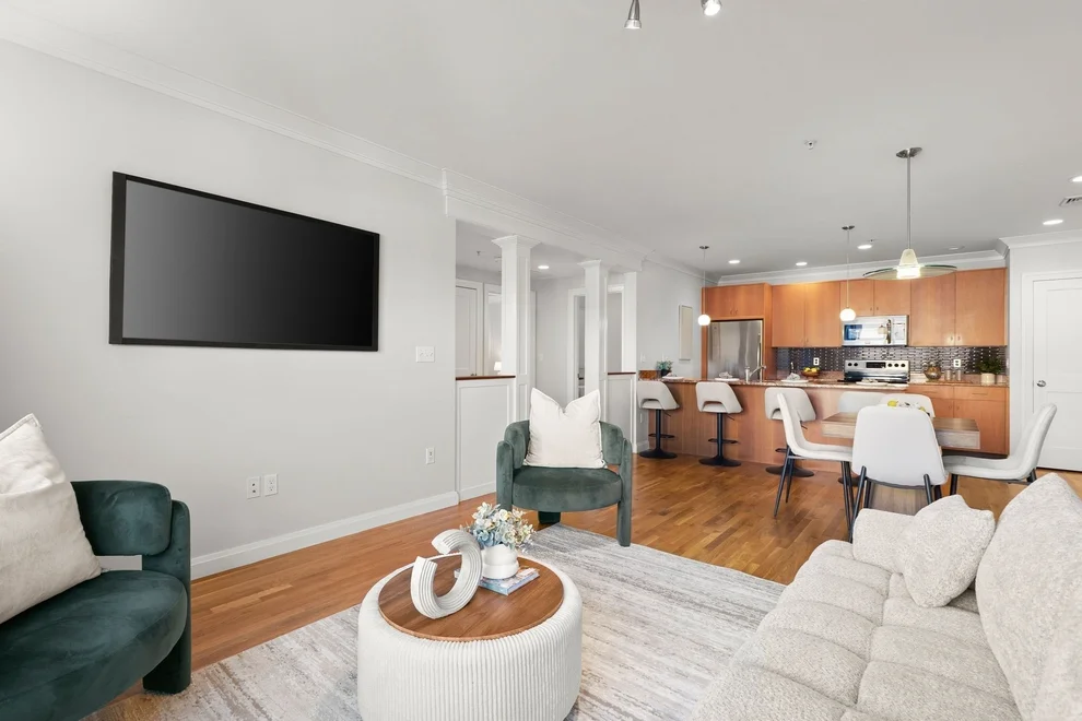 Unit for sale at 156 Green St, Boston, MA 02130
