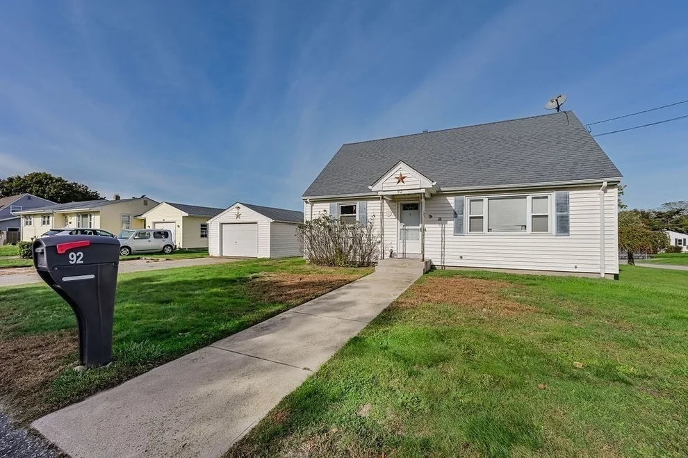 Unit for sale at 92 Brackett Ave, Tiverton, RI 02878