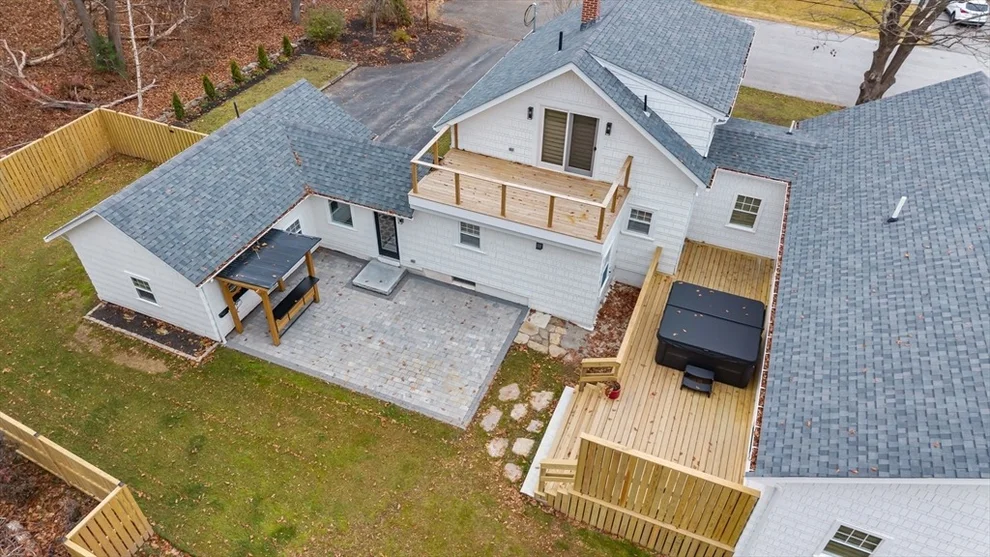 Unit for sale at 7 Nipmuck, Webster, MA 01570