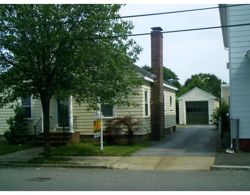 Unit for sale at 12 Nursery Street, Salem, MA 01970