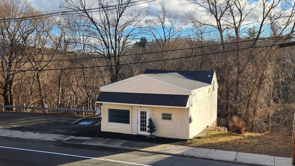 Unit for sale at 1053 Main Street, Warren, MA 01083
