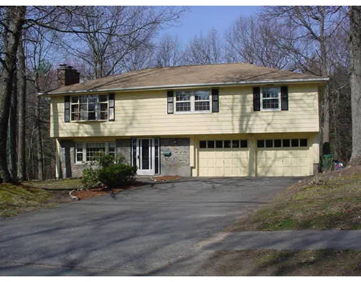 Unit for sale at 86 Angelica Dr., Framingham, MA 01701