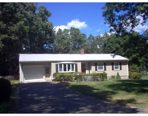 Unit for sale at 108 Yarmouth Street, Longmeadow, MA 01106