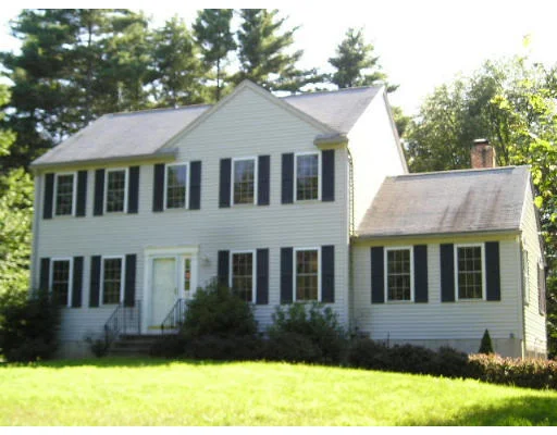Unit for sale at 10 Tyler Dr, Uxbridge, MA 01569