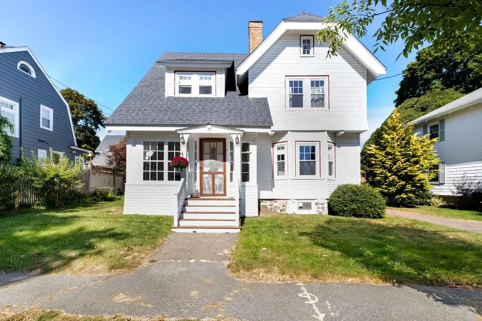 Unit for sale at 17 Sturtevant St, Beverly, MA 01915
