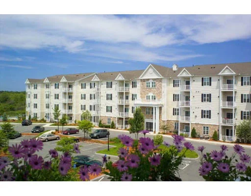 Unit for sale at 23 Hampshire Road, Methuen, MA 01844