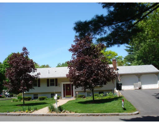 Unit for sale at 312 Dutchess Street, Springfield, MA 01129