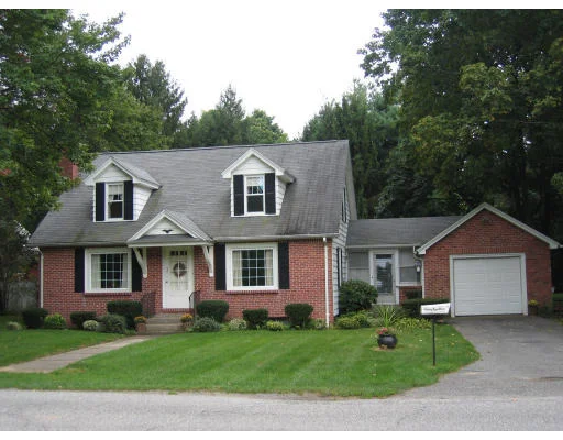Unit for sale at 3 Delmor Circle, Wilbraham, MA 01095