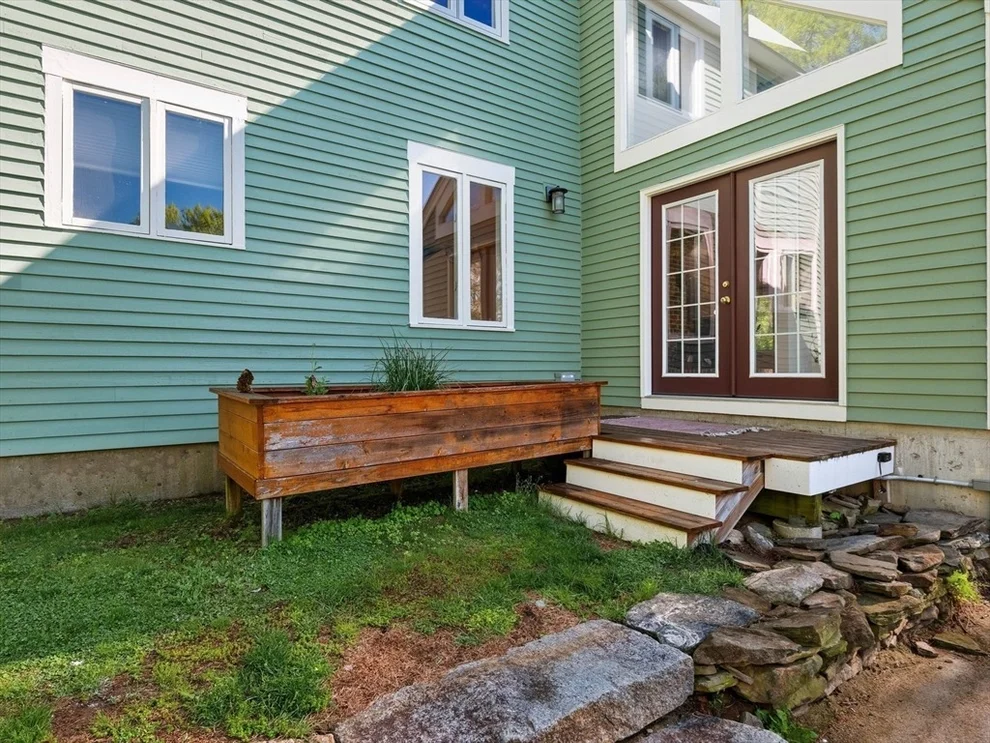 Unit for sale at 29 Bicentennial Way, Boxborough, MA 01719