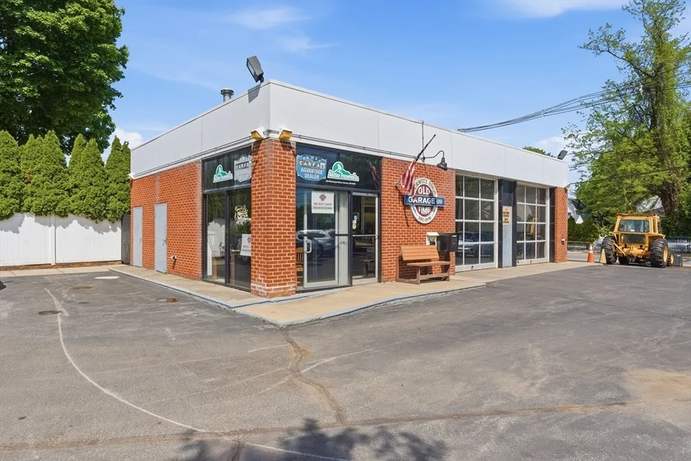 Unit for sale at 1545 Washington St, Newton, MA 02465