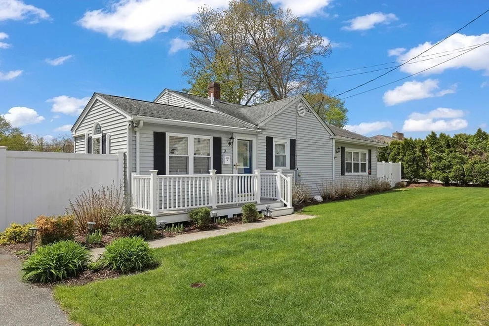 Unit for sale at 34 Harbeck St, Acushnet, MA 02743
