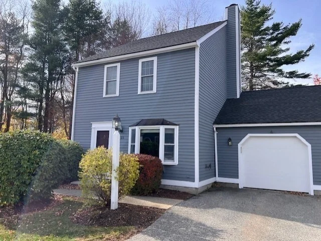 Unit for sale at 25 Whittier Meadows Dr, Amesbury, MA 01913