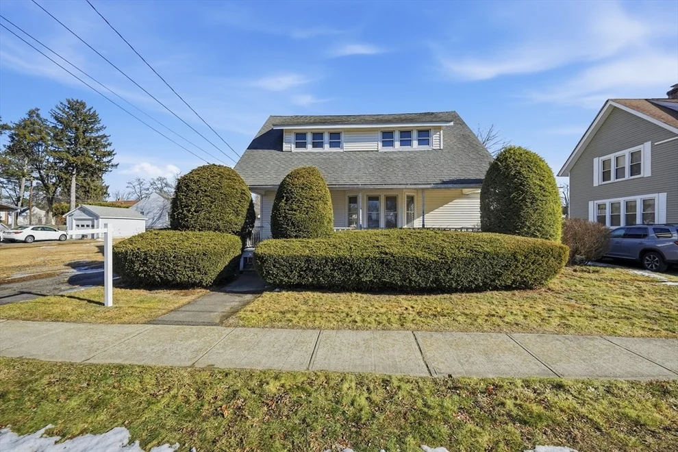 Unit for sale at 62 Talcott Ave, West Springfield, MA 01089