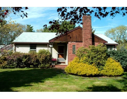 Unit for sale at 570 Bay Road, Stoughton, MA 02072