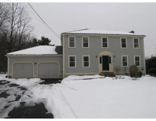 Unit for sale at 53 Myrtle St, Norfolk, MA 02056