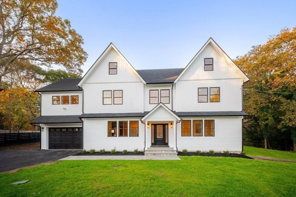 Unit for sale at 292 Main St, Norfolk, MA 02056