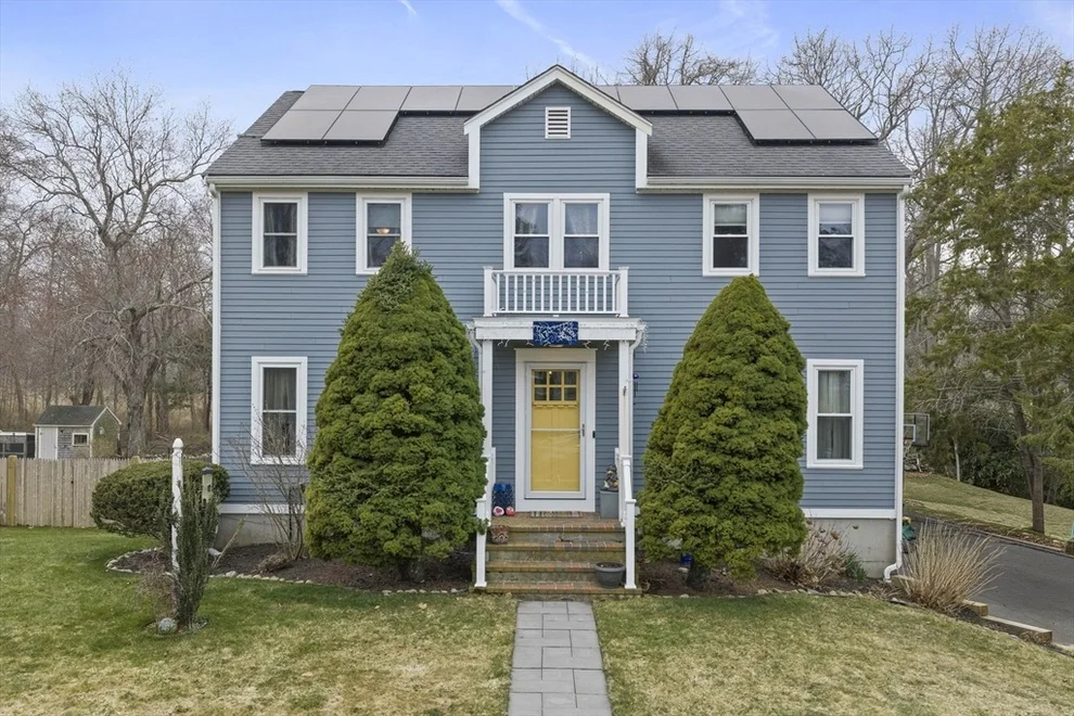Unit for sale at 17 Eden Rd, Marshfield, MA 02050