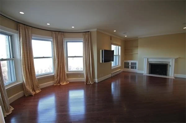 Unit for sale at 416 Commonwealth Ave, Boston, MA 02215