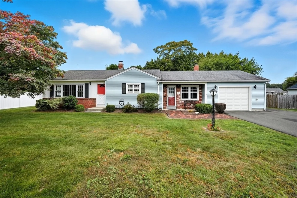 Unit for sale at 92 Highland St, Agawam, MA 01030