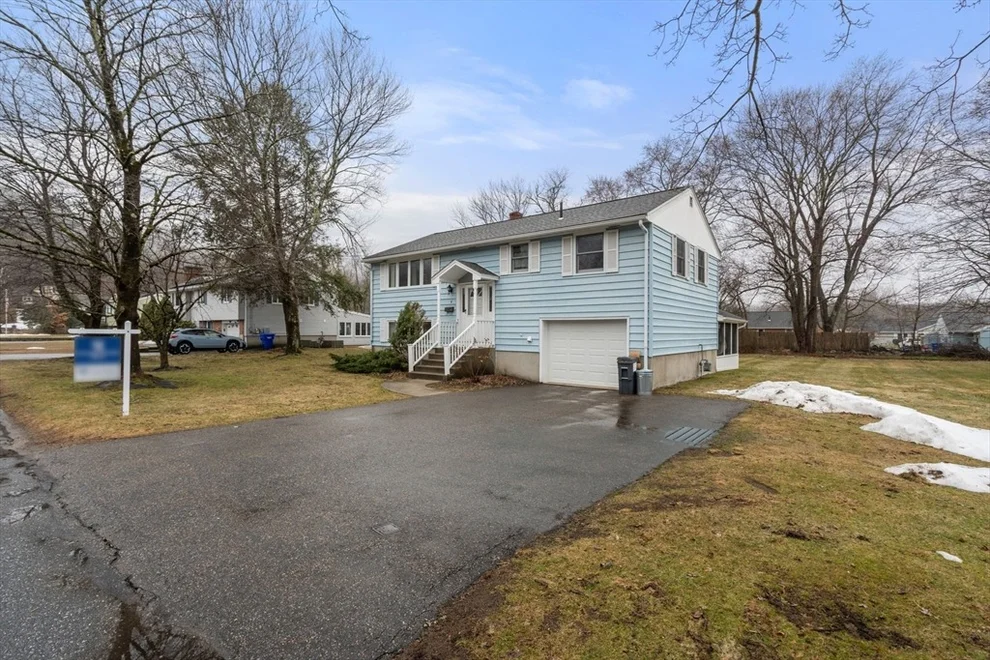 Unit for sale at 6 Nancy Cir, Maynard, MA 01754