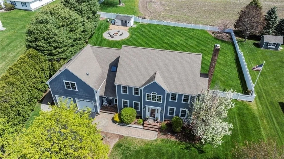 Unit for sale at 3 Goddard Dr, Auburn, MA 01501