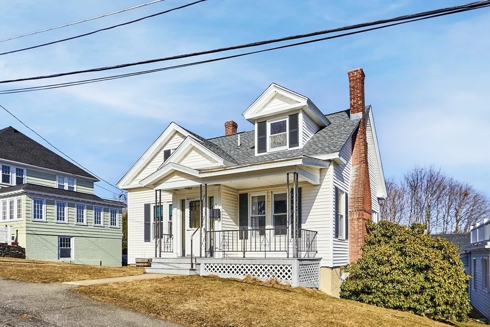 Unit for sale at 15 Abbott Street, Gardner, MA 01440