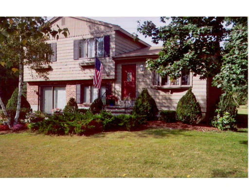 Unit for sale at 5 Simmons Ln, Billerica, MA 01862