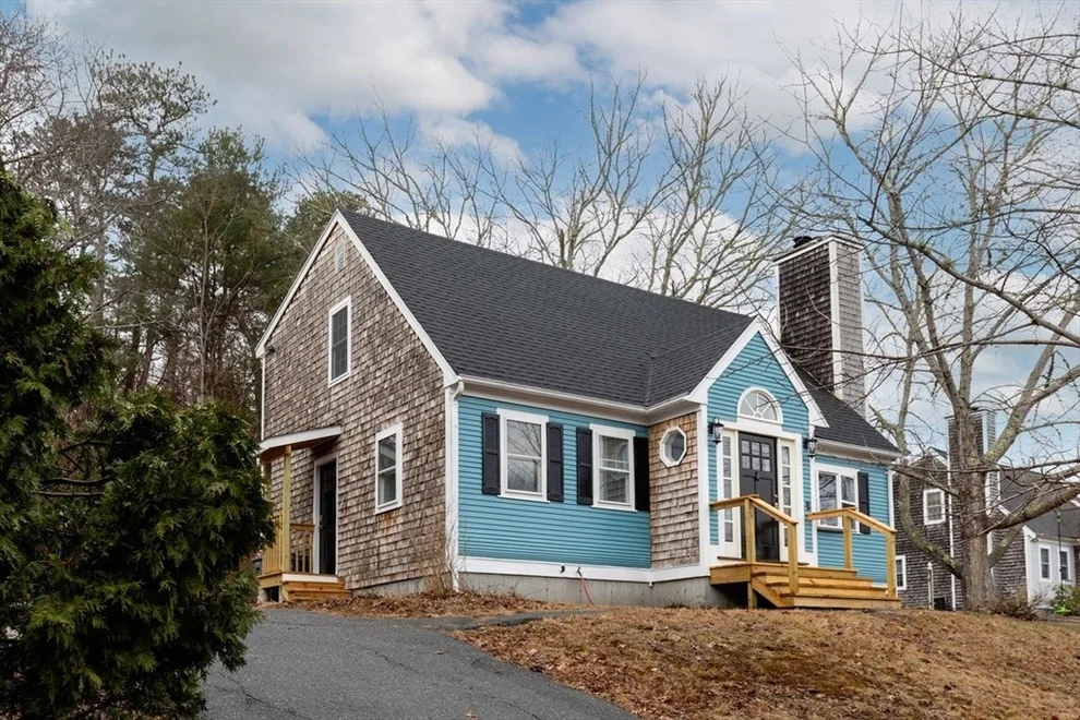 Unit for sale at 75 Henry, Plymouth, MA 02360