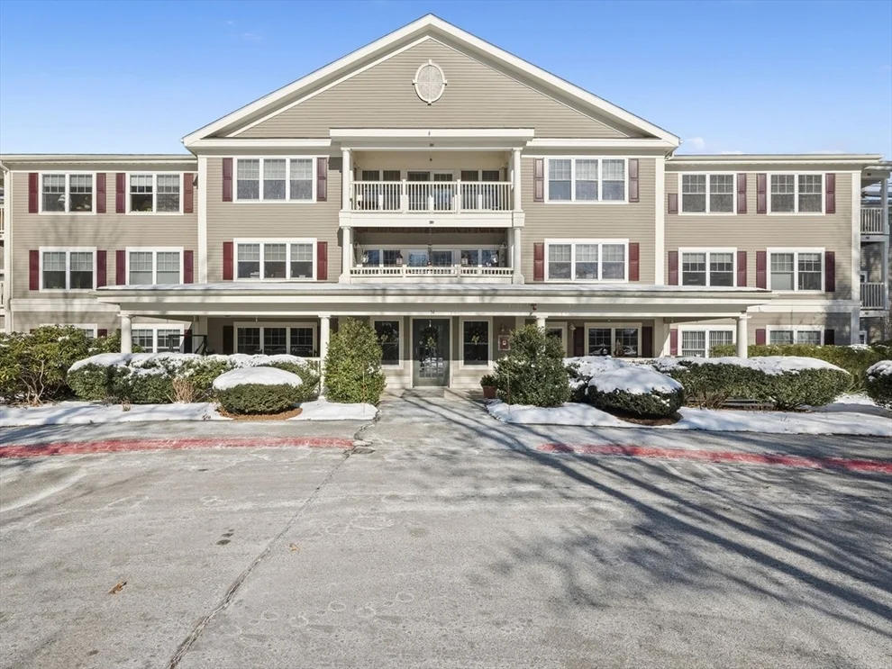 Unit for sale at 34 Meeting House Ln, Stow, MA 01775