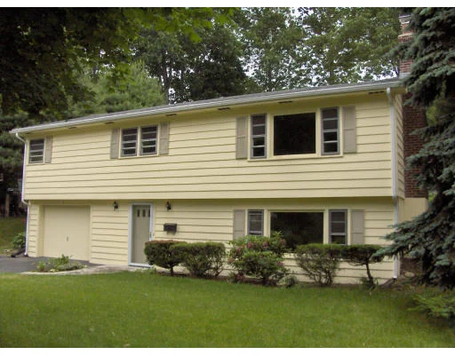 Unit for sale at 9 Leslie Road, Worcester, MA 01605