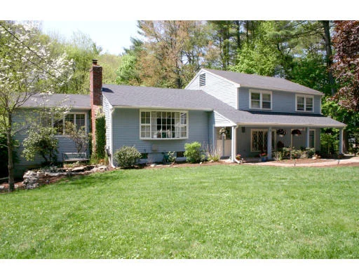 Unit for sale at 18 White Road, Wayland, MA 01778