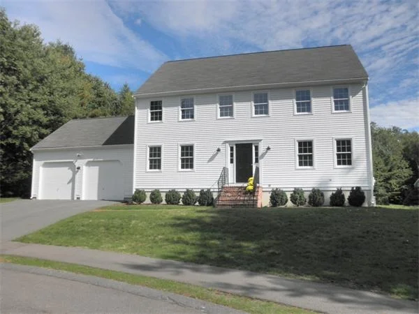 Unit for sale at 1 Villa Dr, Medway, MA 02053