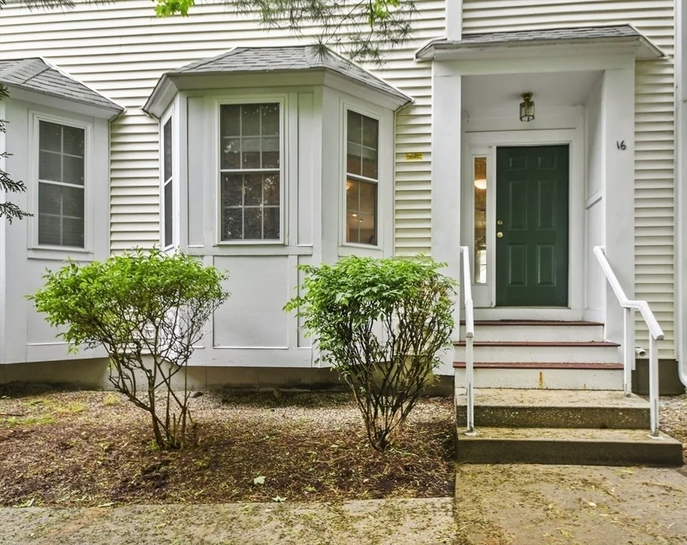 Unit for sale at 555 Main St, Woburn, MA 01801
