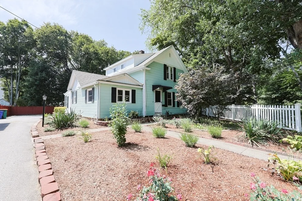 Unit for sale at 22 Florence St, Attleboro, MA 02703