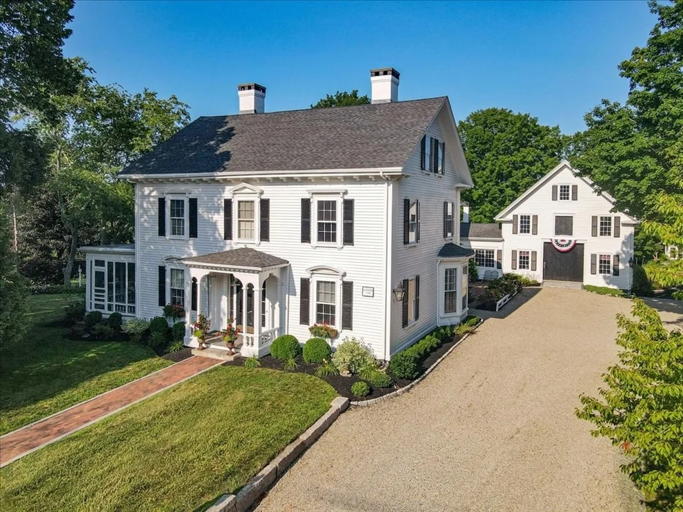 Unit for sale at 65 Washington St, Hanover, MA 02339
