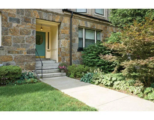 Unit for sale at 7 Regent Circle, Brookline, MA 02445
