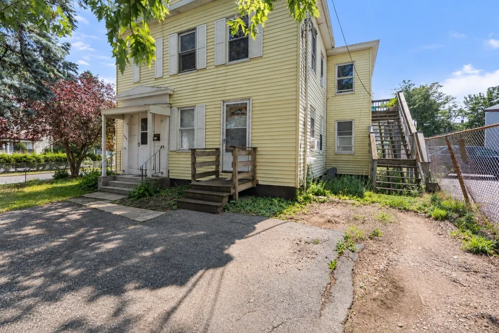 Unit for sale at 135 Irving St, Framingham, MA 01702