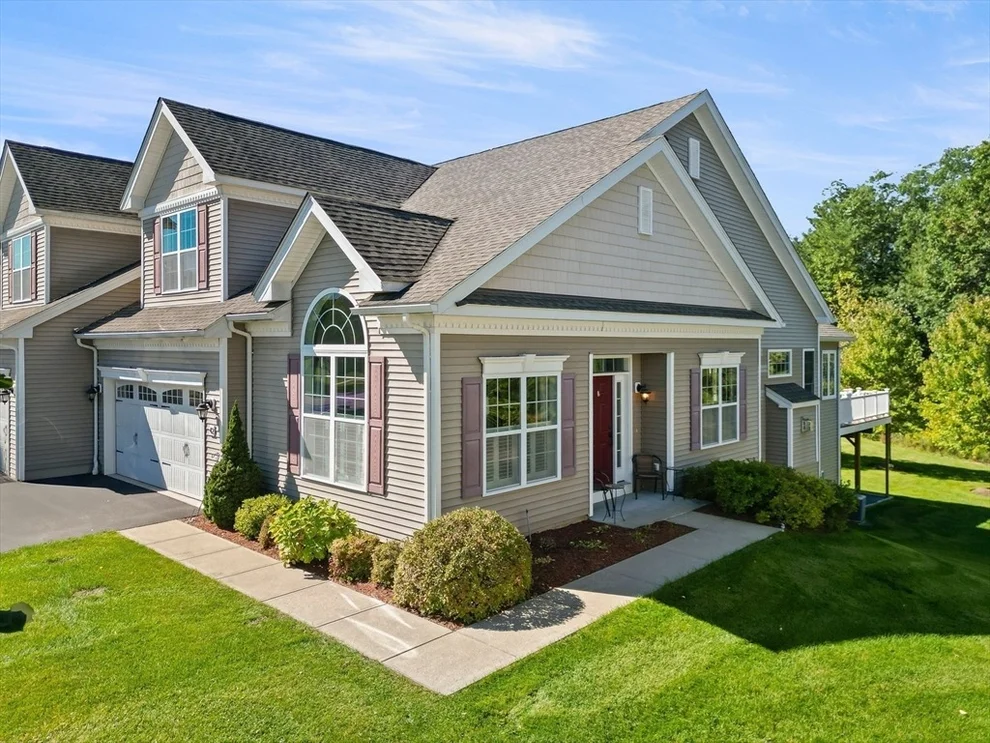 Unit for sale at 42 Hopkins Circle, Methuen, MA 01844