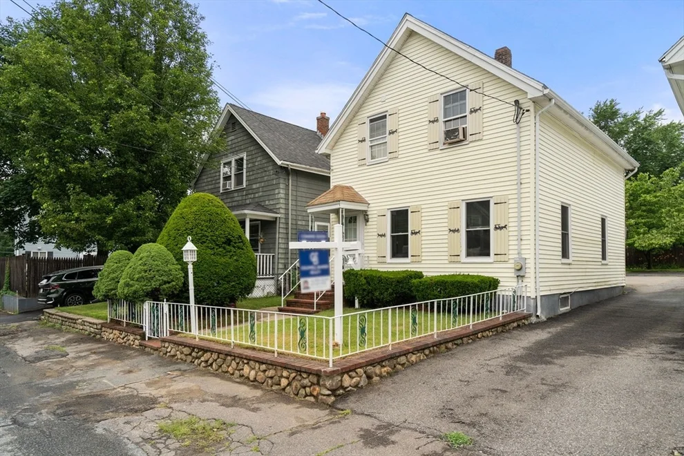 Unit for sale at 16 Harding Ter, Dedham, MA 02026