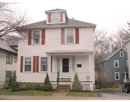 Unit for sale at 43 Loveland Rd, Brookline, MA 02445
