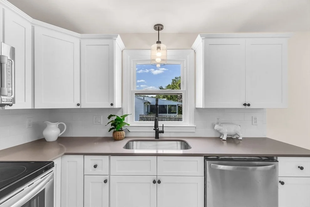 Unit for sale at 716 Parker St, Springfield, MA 01129