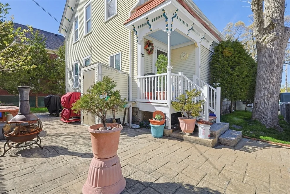 Unit for sale at 391 Middle St, Fall River, MA 02724