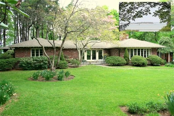 Unit for sale at 258R Court Street, Plymouth, MA 02360