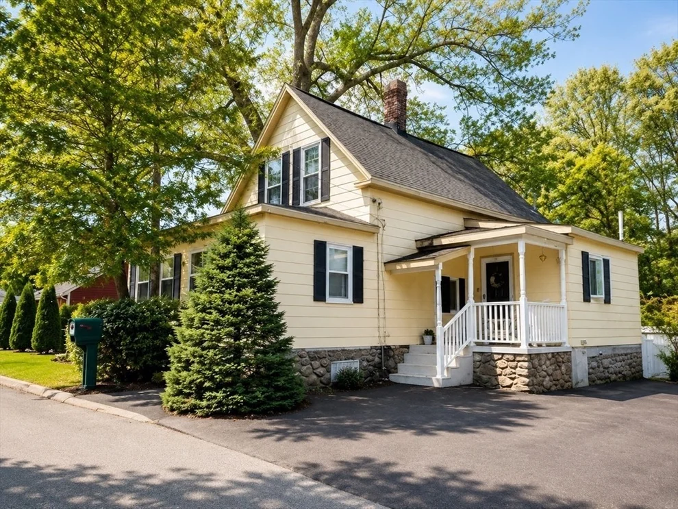 Unit for sale at 38 Veranda Ave, Tewksbury, MA 01876