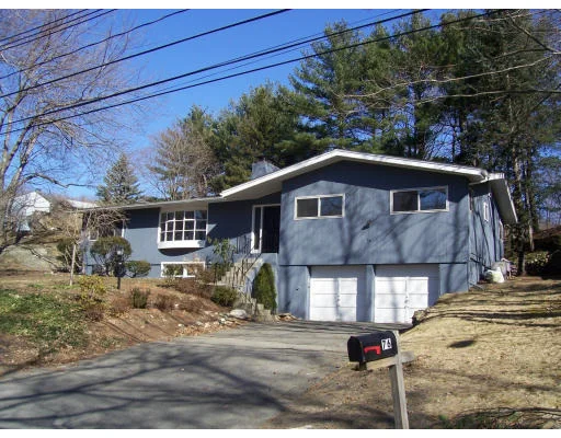 Unit for sale at 76 Hill Street, Lexington, MA 02421